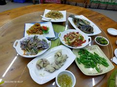 -聚鲜阁海鲜美食城(香水湾店)