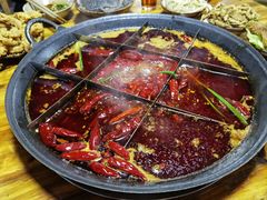 -正南齊北重庆老火锅(光华村直营店)