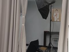 -企鹅照相馆(岗顶天娱店)