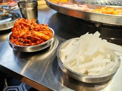-哈哈碳都·牛肋条无限自助烤肉(宝龙店)