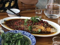 蒜爆鱼-十二道丰味·徐州土菜·烧烤(何山路店)