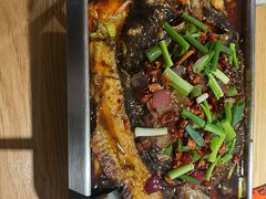 -鸣记脆皮烤鱼(铁西店)