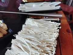 -淼庄地锅鸡(万山路店)