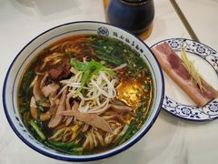 -镇南锅盖面馆(解放路店)