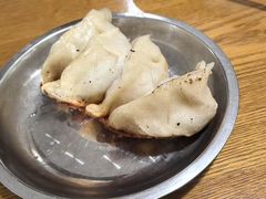 -黄阿姨锅贴大王(万航渡路店)