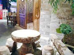 -老宁波1381餐厅(宏泰广场店)