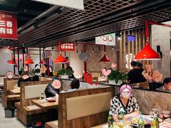 大堂-叶派龙虾•招牌香辣蟹·海鲜(中海国际店)