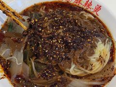 -中东大市场美食城