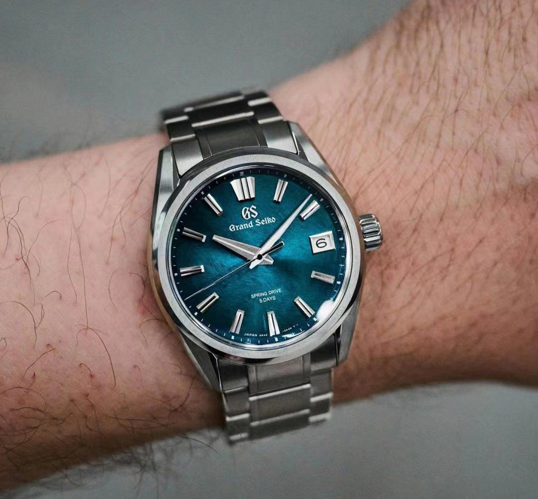 男性机械表款 冠蓝狮手表