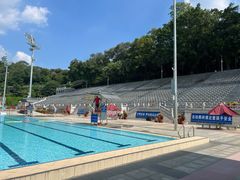 -越秀山游泳场