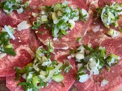 盐葱牛舌-大馥·炭火烧肉酒场(莘庄莘福坊店)
