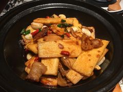 煲仔山药-绿茶餐厅(同成街华联店)