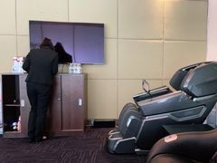 -上海星瀚奔驰4S店(红柳路店)