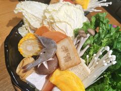 -呷哺呷哺(常营华联店)