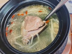 -老火大骨头汤馆