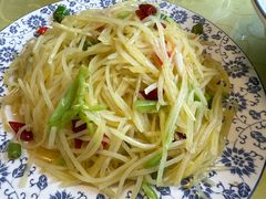 土豆丝-雪湖煜辰鱼头老店(雪野湖店)