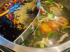 -重庆风光老灶火锅城(同德广场店)