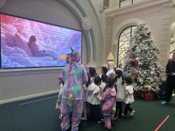 -奈尔宝·儿童乐园·亲子餐厅(华采天地店)