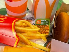 -麦当劳(乳山路店)