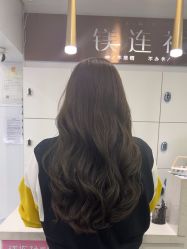 -镁连社·美联社