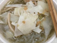 -胡成记口蘑龙眼包子(盐道街店)