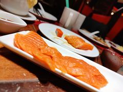 三文鱼刺身-四海一家自助餐(益田假日广场店)