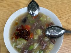 -建宏肉丸糊辣汤(建西街店)