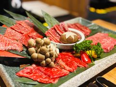 -炼火烤肉店