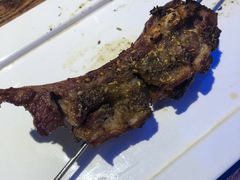 苏尼特金质烤羊排-三个蒙古大叔羊肉串(大宁店)