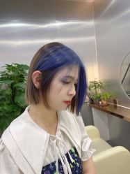 -Tloml salon