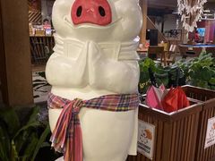 -Naughty Nuri’s Phuket