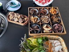 -野菌皇海景野生菌火锅(滨海大道店)