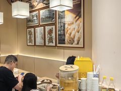 -双燕楼·手工馄饨·汤面小吃(世纪汇店)