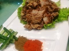 吊烧牛肉鱼-津菜宋记老房子(平山道店)