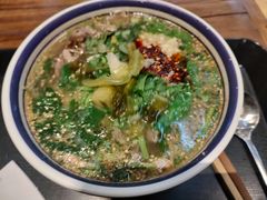 -云阿蛮云南生烫牛肉米线(奉贤路店)