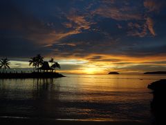 -Sunset Bar(丹绒亚路香格里拉店)