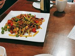-老兰家传统烧烤炒菜泡馍(小南门店)