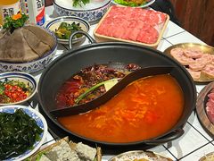 -旧街市鲜货老火锅(大光路店)