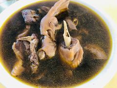 -卿园芳远·正宗石鼓白鸭汤