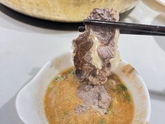 吊龙-食潮汕头鲜牛馆(望京保利店)