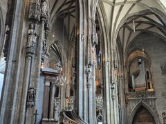 -斯蒂芬主教座堂(Stephansdom)