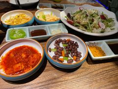 -明洞阿姨·韩式酱蟹烤肉·创意料理(三元桥店)