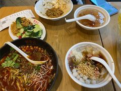 -蓉李记成都名小吃(武汉菱角湖万达店)