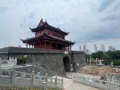 -楚望台遗址公园