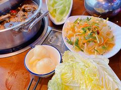 -亿诣蝎府炸酱面羊蝎子火锅(酷车小镇店)