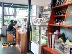 -慢象咖啡(台江店)