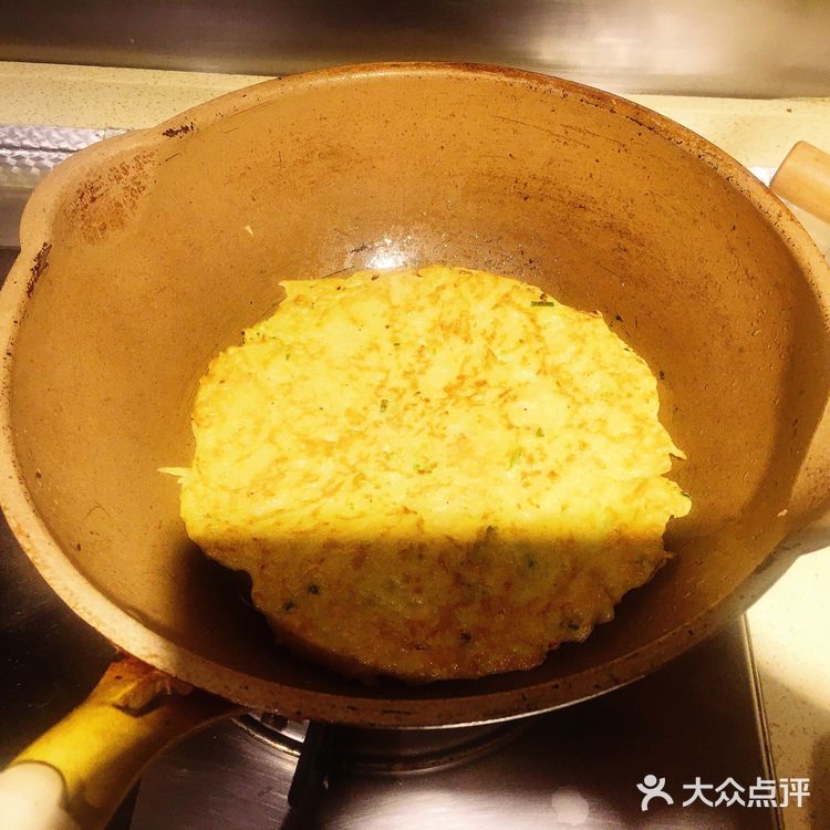 今日份小创意：鸡胸肉土豆丝饼，好赞!