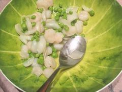 青豆百合炒河虾仁-新光酒家·河豚·海鲜·蟹料理(浦东店)