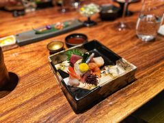 刺身拼盘-桐寿司Sushi Tong