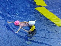 -酷游亲子游泳中心